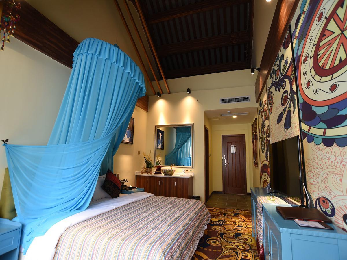 Vegas Cultural Hotel Chengdu Bagian luar foto