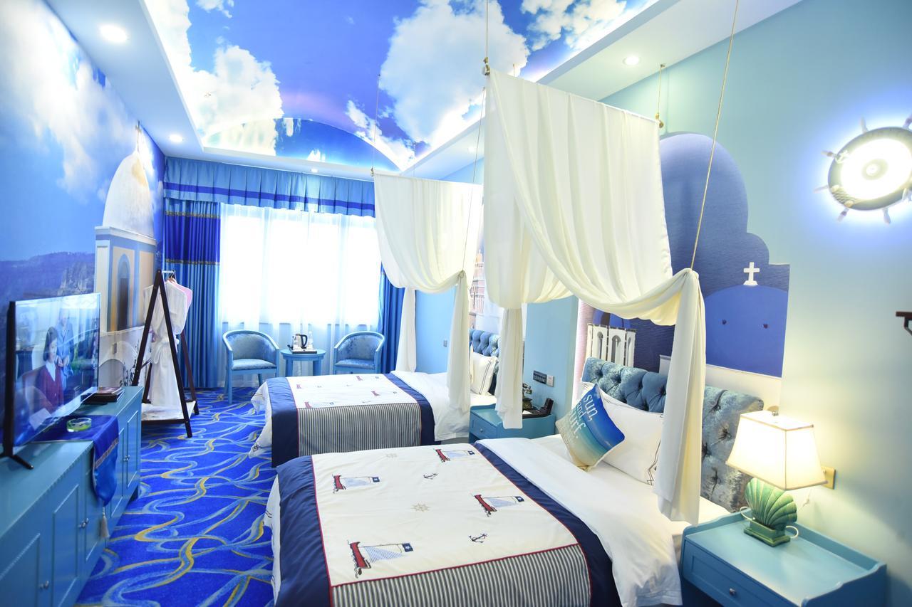 Vegas Cultural Hotel Chengdu Bagian luar foto