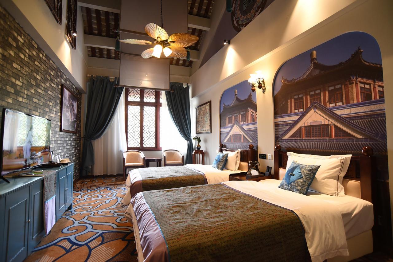 Vegas Cultural Hotel Chengdu Bagian luar foto