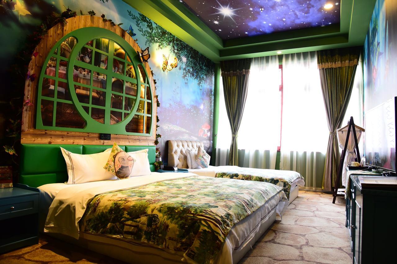 Vegas Cultural Hotel Chengdu Bagian luar foto