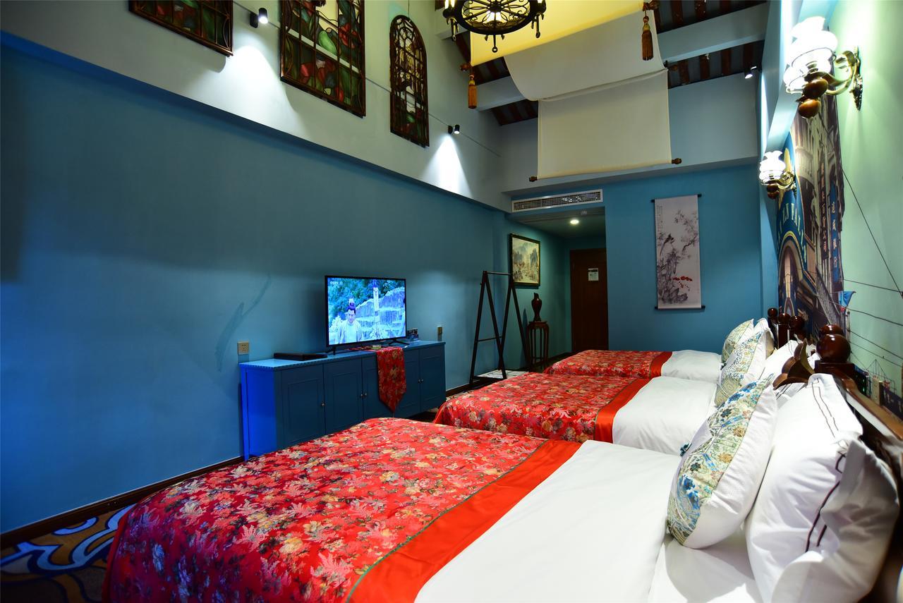 Vegas Cultural Hotel Chengdu Bagian luar foto