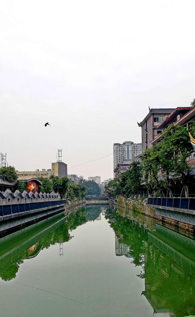 Vegas Cultural Hotel Chengdu Bagian luar foto